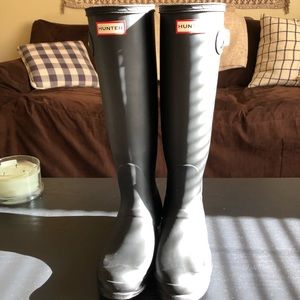 Hunter Rain Boots (tall)